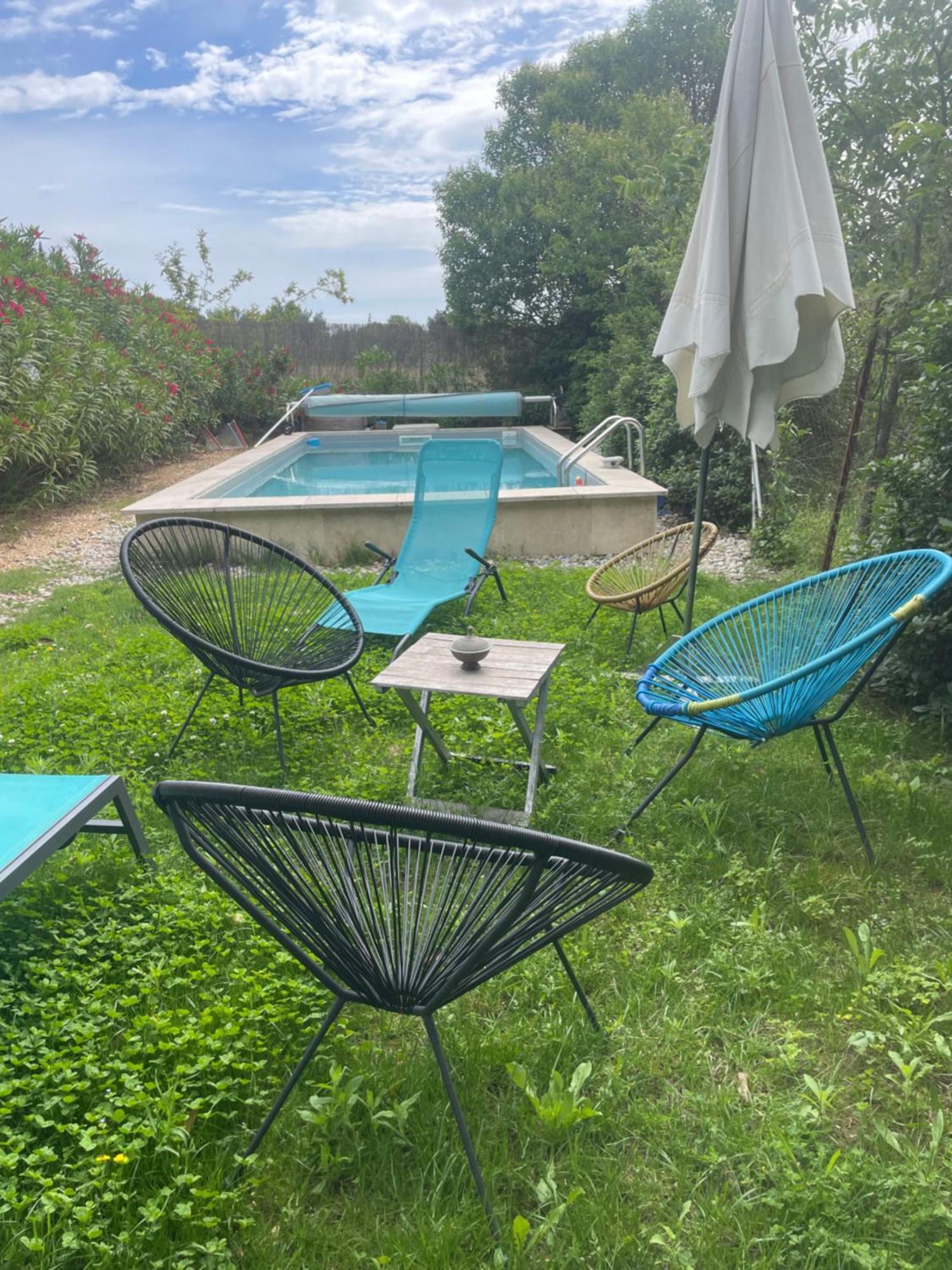 Studio Havre De Paix Au Pont Du Gard Piscine Et Jacuzzi Chez Valerie Payre Vers-Pont-du-Gard Esterno foto